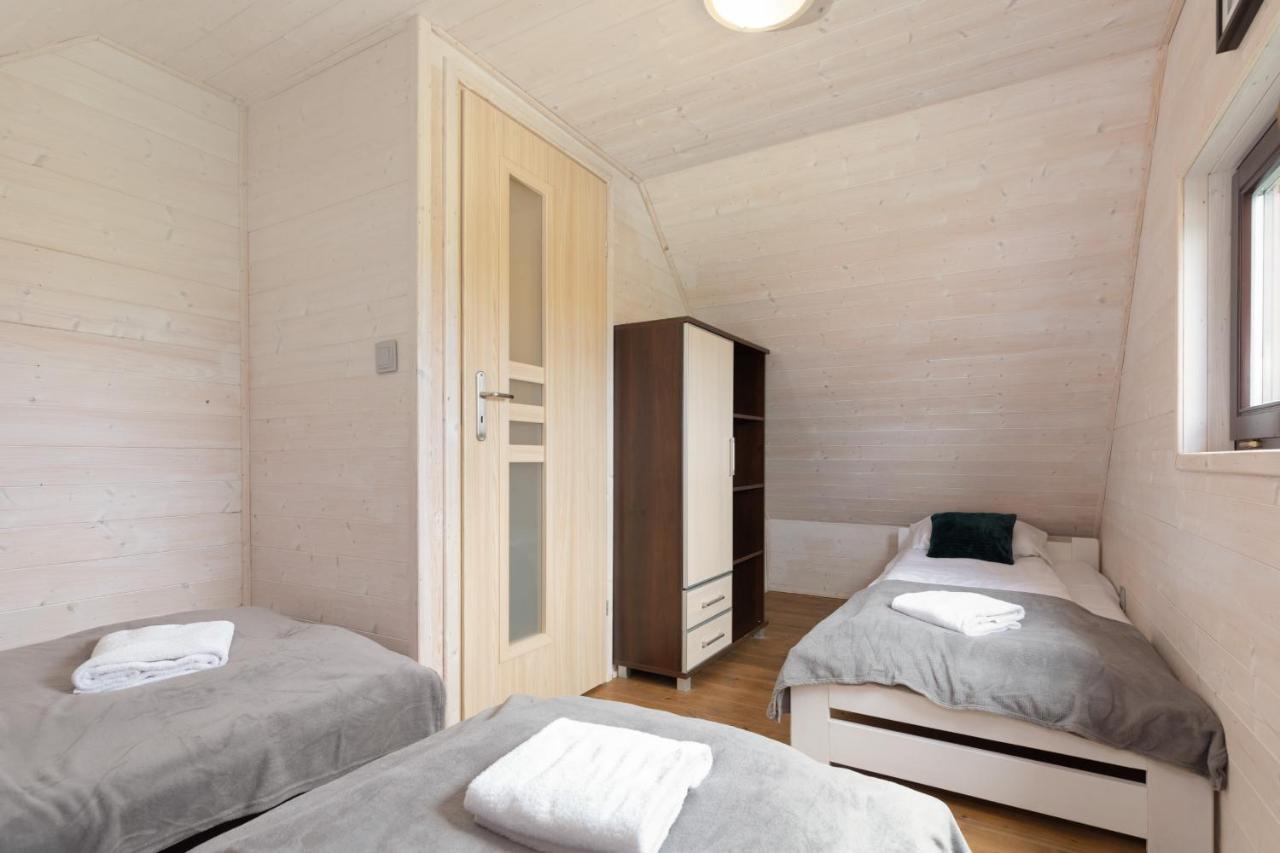 Strzezenice Domek Wakacyjny By Noclegi Renters 外观 照片